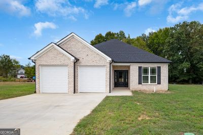 315 Larkspur Drive Sw, House other with 3 bedrooms, 2 bathrooms and null parking in Calhoun GA | Image 1