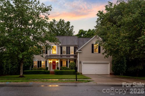 1020 Butterburr Dr, Matthews, NC, 28104-6228 | Card Image