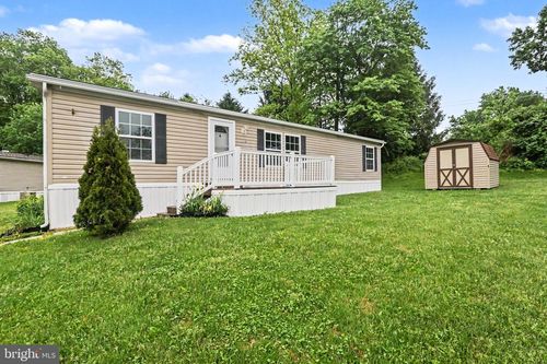 49 Meadowview Dr, NEW BLOOMFIELD, PA, 17068-9770 | Card Image
