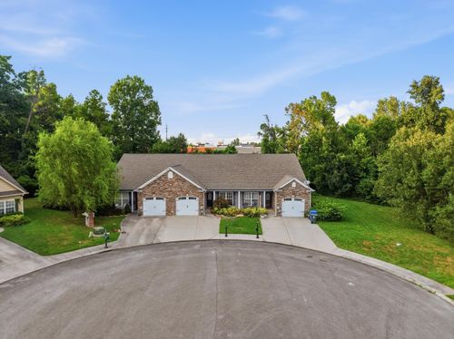 7685 Magnolia Leaf Ln, Chattanooga, TN, 37421-2731 | Card Image