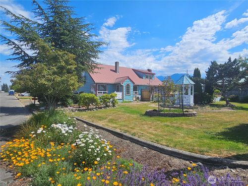 607 S H St, Port Angeles, WA, 98363-5414 | Card Image