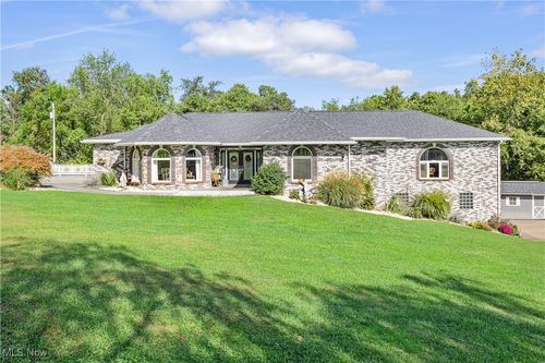 65 Orchard Vue Dr, Colliers, WV, 26035-1374 | Card Image