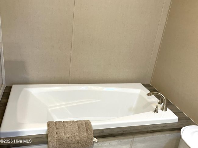Master Bath is 13x8 | Image 16