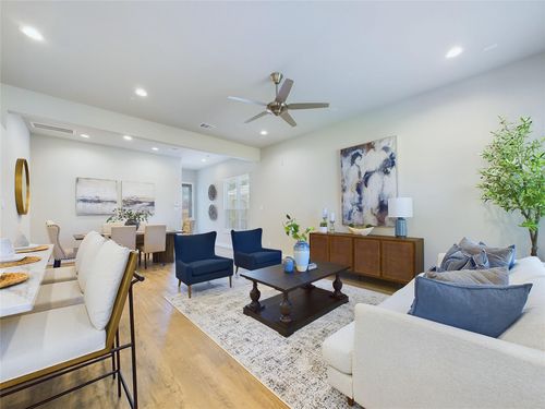 5020 Broom St, Houston, TX, 77091-5112 | Card Image