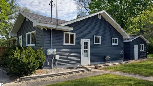 11950 Honor Highway, Honor, MI, 49640 | Card Image