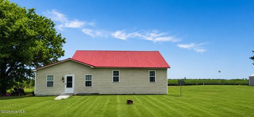 24034 Nc Highway 33 E, Aurora, NC, 27806-9775 | Card Image