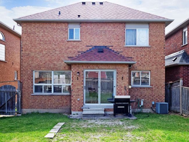 1311 Weller Cross, House other with 3 bedrooms, 2 bathrooms and 1 parking in Milton ON | Image 49