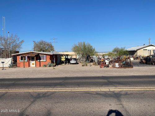 1422 N 2nd Ave, Ajo, AZ, 85321-1606 | Card Image