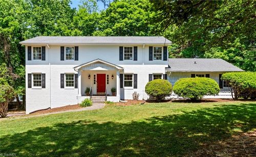 7015 Woodlark Ct, Clemmons, NC, 27012-9108 | Card Image