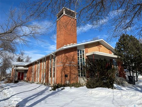 1401 98th St, North Battleford, SK, S9A0M3 | Card Image