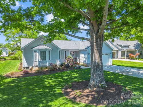 179 Kingfisher Ln, Mills River, NC, 28759-7709 | Card Image