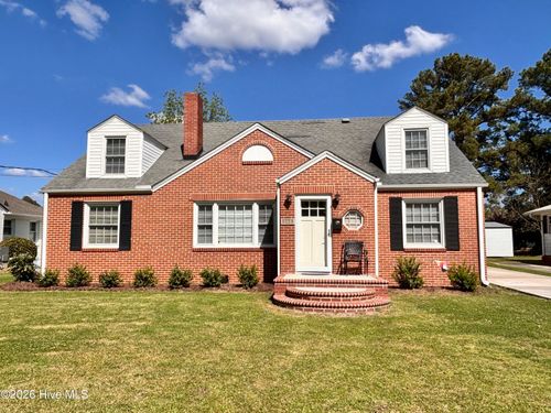 612 Blaney St, Clinton, NC, 28328-2614 | Card Image