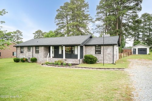 103 Midway Ln, Roanoke Rapids, NC, 27870-9569 | Card Image
