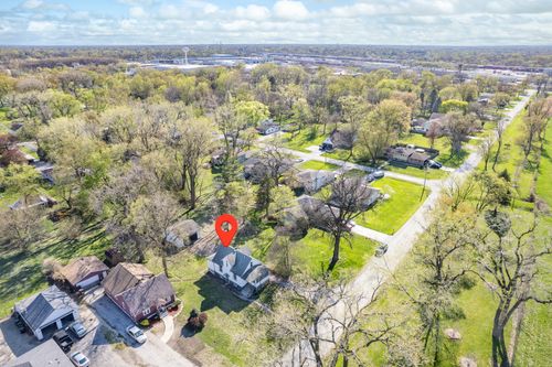 1311 172nd St, East Hazel Crest, IL, 60429-1913 | Card Image