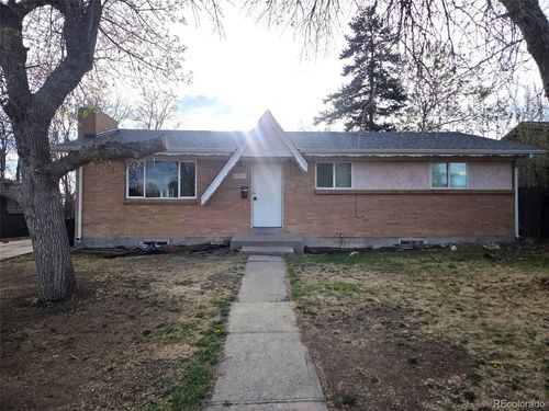 8701 Oakwood St, Westminster, CO, 80031-3623 | Card Image