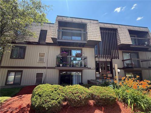 unit-c9-9510 Cove Dr, North Royalton, OH, 44133-2719 | Card Image