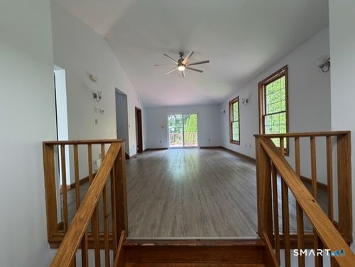 1541-1539 Farmington Ave, Berlin, CT, 06037-3164 | Card Image