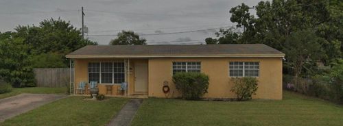 745 Nw 184th Dr, Miami Gardens, FL, 33169-4265 | Card Image