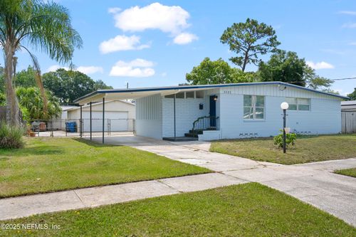 3121 Holly Berry Ln, Jacksonville, FL, 32277-3654 | Card Image