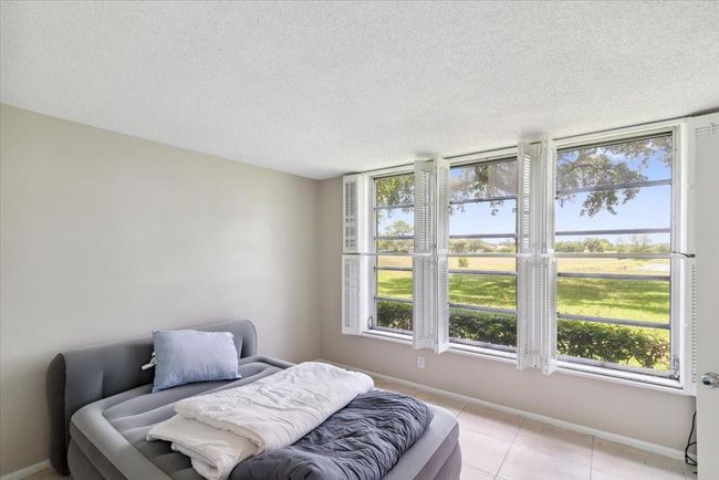 APT-102 - 3080 N Course Dr, Condo with 2 bedrooms, 2 bathrooms and null parking in Pompano Beach FL | Image 13