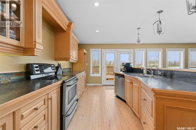 233 Wood Lily Dr, House other with 4 bedrooms, 3 bathrooms and null parking in Moose Jaw SK | Image 19