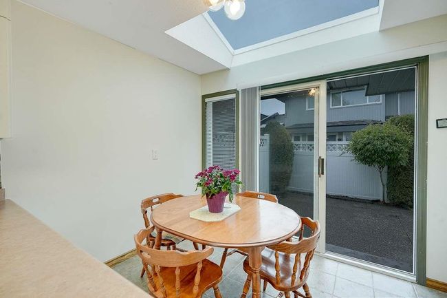 17 - 16180 86 Avenue, Townhouse with 3 bedrooms, 2 bathrooms and 2 parking in Surrey BC | Image 15