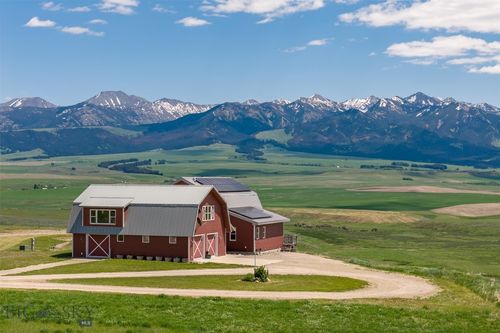 22 Porcupine Rd, Wilsall, MT, 59086-9422 | Card Image