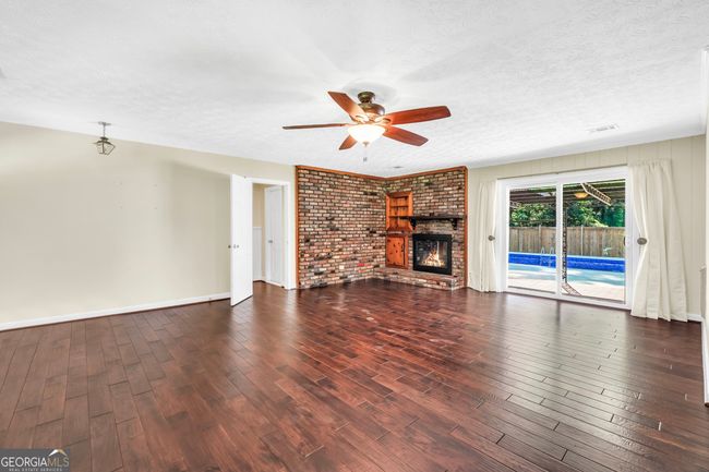 234 Crumbley Rd, House other with 3 bedrooms, 2 bathrooms and 2 parking in MCDONOUGH GA | Image 9