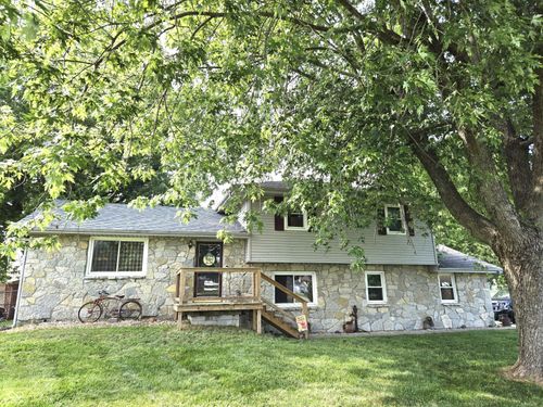 15324 Lillian St, Edinburgh, IN, 46124-9109 | Card Image