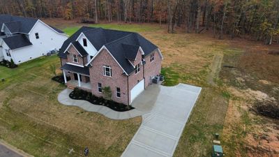 1370 Reda Dr, House other with 3 bedrooms, 3 bathrooms and 6 parking in Clarksville TN | Image 3