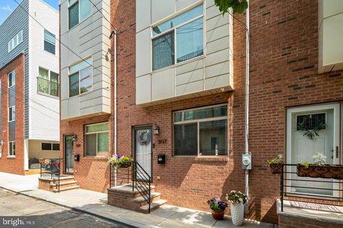1937 W George St, PHILADELPHIA, PA, 19130-1509 | Card Image