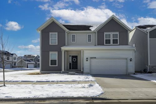 32075 Savannah Dr, Lakemoor, IL, 60051-6146 | Card Image