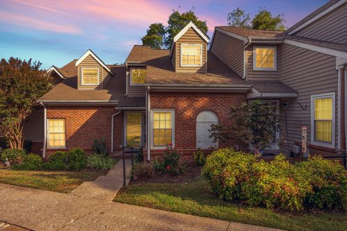 5236 Village Way, Nashville, TN, 37211-7328 | Card Image