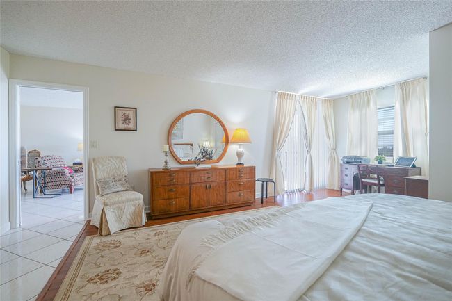 APT-807B - 3910 Inverrary Blvd, Condo with 2 bedrooms, 2 bathrooms and null parking in Lauderhill FL | Image 27