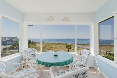 222-1585 Field Rd, Sechelt, BC, V7Z0H1 | Card Image