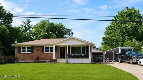 6703 Morning Star Way, Louisville, KY, 40272-3635 | Card Image