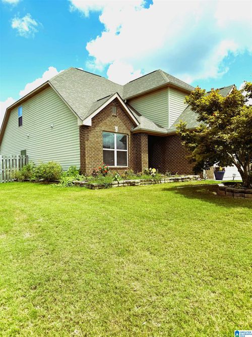 5001 Kensington Pl, CALERA, AL, 35040-4403 | Card Image