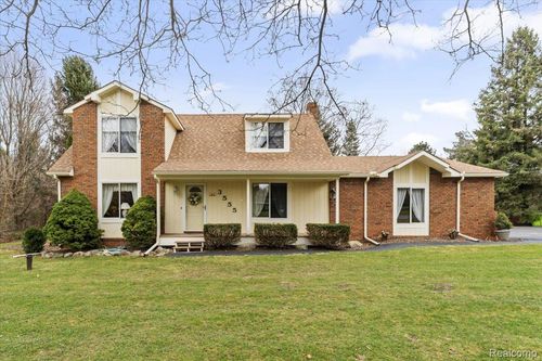 3555 W Drahner Rd, Oxford, MI, 48371-5713 | Card Image