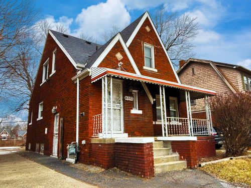 14303 Rosemary St, Detroit, MI, 48213-1543 | Card Image