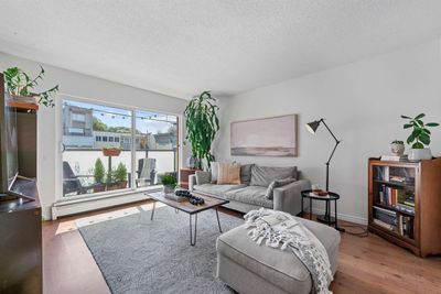 203 - 570 E 8th Ave, Condo with 2 bedrooms, 1 bathrooms and 1 parking in Vancouver BC | Image 2