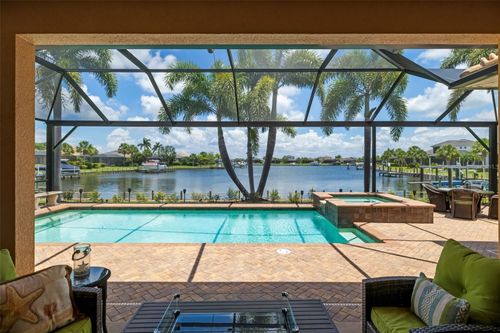 5216 Lake Overlook Avenue, BRADENTON, FL, 34208 | Card Image