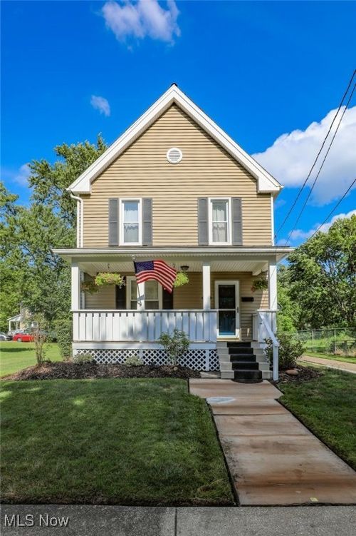 247 King Street, Ravenna, OH, 44266 | Card Image