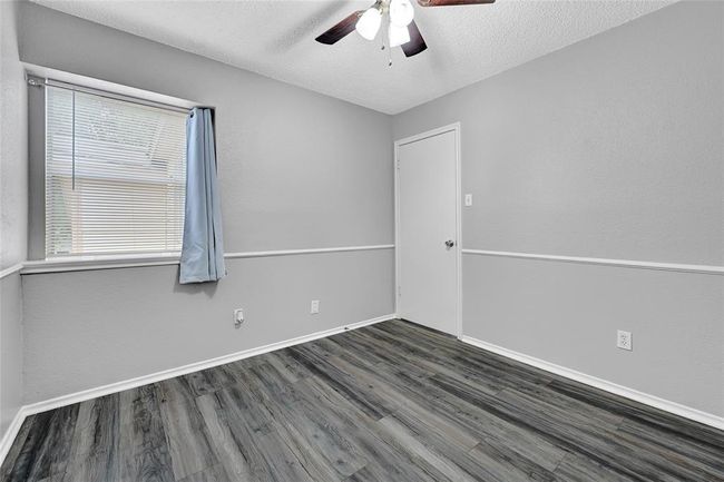 9630 W Withers Way Cir, House other with 3 bedrooms, 2 bathrooms and 2 parking in Houston TX | Image 29
