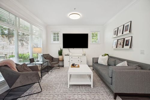 44-11282 Cottonwood Dr, Maple Ridge, BC, V2X8W8 | Card Image