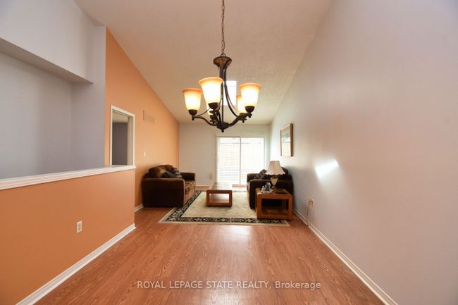 9 - 60 Rice Ave, Condo with 2 bedrooms, 1 bathrooms and 4 parking in Hamilton ON | Image 12