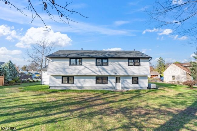 185 Colonial Rd, House other with 5 bedrooms, 3 bathrooms and null parking in Emerson NJ | Image 38