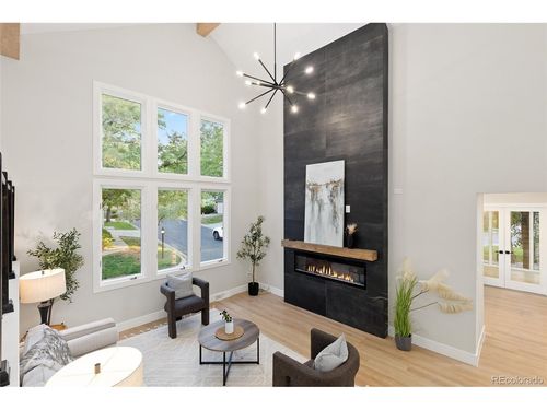 371-4505 S Yosemite St, Denver, CO, 80237-2539 | Card Image