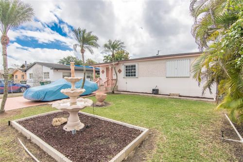 1300 Nw 9th St, Homestead, FL, 33030 | Card Image