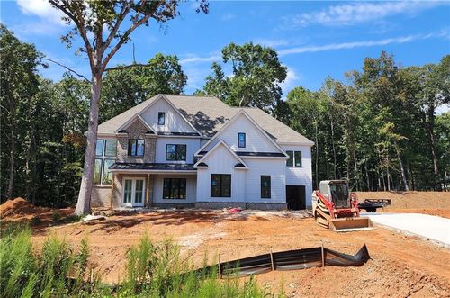 100 Gleneagles Way, Pendergrass, GA, 30567-2284 | Card Image