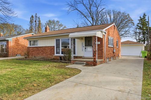 29314 Mark Ave, Madison Heights, MI, 48071-4443 | Card Image